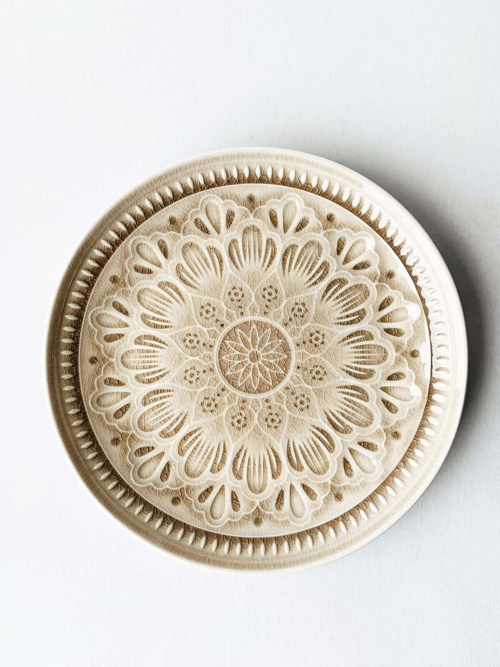 Valborg asjett d 20,5 cm sand